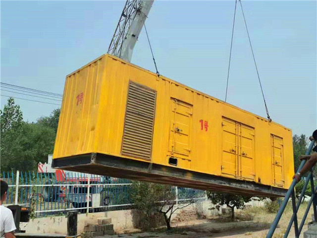 西城300KW柴油发电机组油耗是多少？