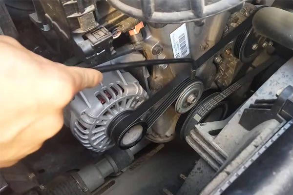 西城转速传感器的工作原理是什么？